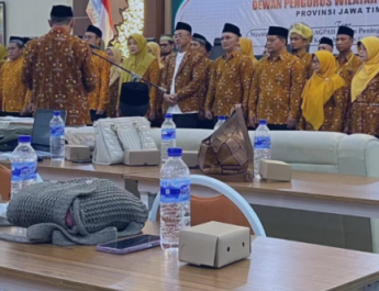 Ketua Senat STAI Al-Fattah Pacitan Dilantik sebagai Wakil Ketua II DPW AGPAII Jawa Timur