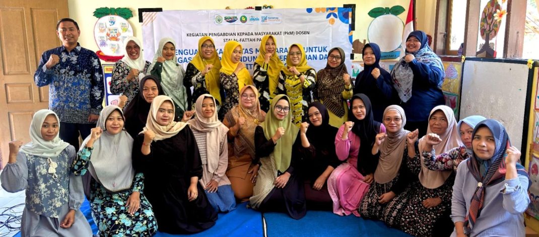 Dosen Prodi PIAUD STAI Al-Fattah Pacitan Gelar Rangkaian PkM: Pelatihan Parenting Islami, Desa Ramah Anak, dan Literasi Digital di Desa Candi